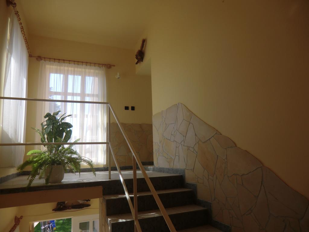 Hotel Gyorgy Vendeghaz Hegyeshalom Exterior foto