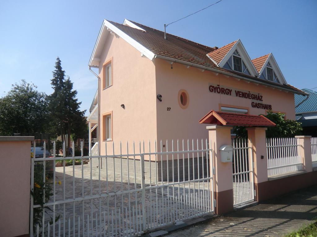 Hotel Gyorgy Vendeghaz Hegyeshalom Exterior foto