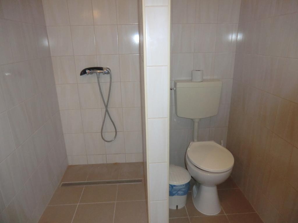 Hotel Gyorgy Vendeghaz Hegyeshalom Zimmer foto